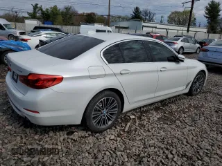 2020 BMW 5 Series 530i xDrive z VIN WBAJR7C03LCE58567, wystawiony jako Copart lot #52381325 z przebiegiem 27 309 mil mil oraz Szkoda całkowita • Salvage title. Historia ofert i sprzedaży dostępna na DreamBid. Obrazek 3.