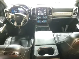 2019 Ford F-350 XL z VIN 1FT8W3BT4KEC28891, wystawiony jako Copart lot #57335125 z przebiegiem 110 495 mil mil oraz Szkoda całkowita • Salvage title. Historia ofert i sprzedaży dostępna na DreamBid. Obrazek 8.