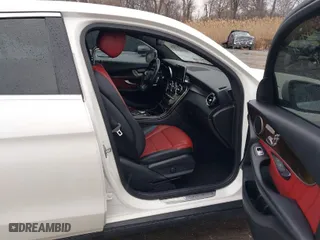 2019 Mercedes-Benz GLC with VIN WDC0J4KB7KF553841, listed as a IAAI auction lot 41633471 with 107,645 mi miles. Bid and sale history available at carsss.com. Image 5.