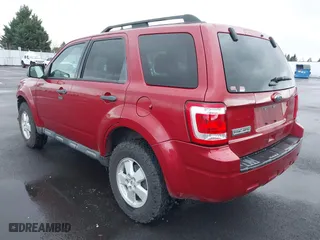 2011 Ford Escape XLT with VIN 1FMCU9D77BKB34262, listed as a IAAI auction lot 41198534 with 212,006 mi miles. Bid and sale history available at carsss.com. Image 3.
