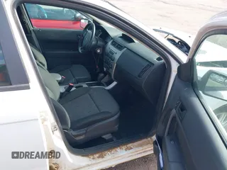 2008 Ford Focus SE with VIN 1FAHP35N18W265206, listed as a IAAI auction lot 42563966 with 122,103 mi miles and . Bid and sale history available at DreamBid. Image 5.
