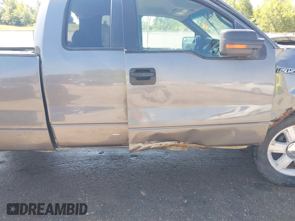 2009 Ford F-150 XL with VIN 1FTPX14V59KC92445, listed as a IAAI auction lot 40280550 with 213,709 mi miles. Bid and sale history available at carsss.com. Image 20.
