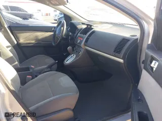 2011 Nissan Sentra 2.0 SR with VIN 3N1AB6AP5BL652277, listed as a IAAI auction lot 41698767 with 202,095 mi miles. Bid and sale history available at carsss.com. Image 5.