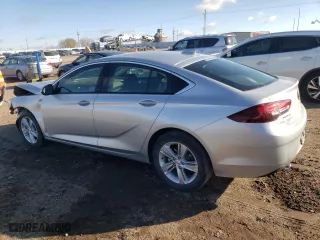 2018 Buick Regal Sportback Preferred with VIN W04GL6SX7J1069583, listed as a Copart auction lot 78103194 with 37,532 mi miles and Salvage Title. Bid and sale history available at carsss.com. Image 2.