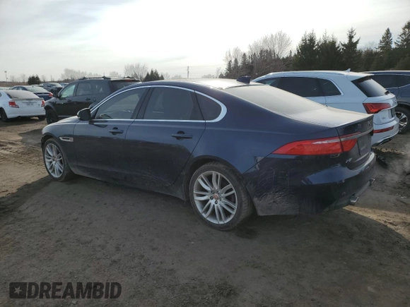 2016 Jaguar XF 35t Prestige z VIN SAJBK4BV2GCY18133, wystawiony jako Copart lot #46502435 z przebiegiem 149 635 mil mil oraz Czysty tytuł • Clean title. Historia ofert i sprzedaży dostępna na DreamBid. Obrazek 2.