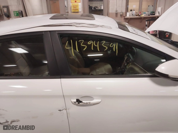 2019 Hyundai Elantra SEL with VIN 5NPD84LF9KH414000, listed as a IAAI auction lot 41394391 with 77,294 mi miles. Bid and sale history available at carsss.com. Image 18.