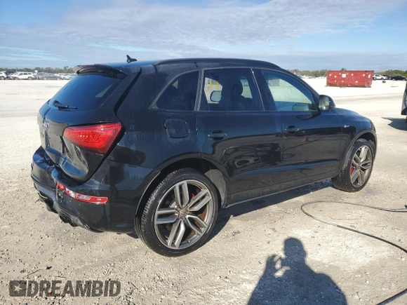 2016 Audi SQ5 Premium Plus with VIN WA1CCAFP8GA029260, listed as a Copart auction lot 82576794 with 105,941 mi miles and Salvage Title. Bid and sale history available at carsss.com. Image 3.