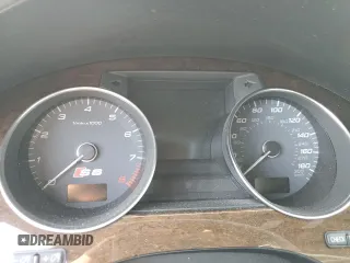 2007 Audi S8 z VIN WAUPN44E97N013501, wystawiony jako Copart lot #74240814 z przebiegiem Nie podano mil oraz Szkoda całkowita • Salvage title. Historia ofert i sprzedaży dostępna na DreamBid. Obrazek 9.