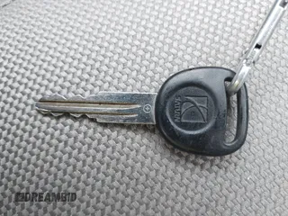 2008 Saturn VUE XE z VIN 3GSCL33P08S552086, wystawiony jako IAAI lot #42107378 z przebiegiem 122 223 mil mil oraz . Historia ofert i sprzedaży dostępna na DreamBid. Obrazek 11.