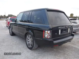 2011 Land Rover Range Rover HSE Lux z VIN SALMF1D48BA330414, wystawiony jako IAAI lot #41325384 z przebiegiem 98 899 mil mil oraz . Historia ofert i sprzedaży dostępna na DreamBid. Obrazek 3.