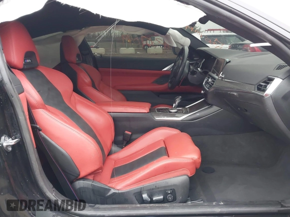 2023 BMW M4 Competition xDrive z VIN WBS43AZ04PCL58351, wystawiony jako IAAI lot #41307049 z przebiegiem 33 207 mil mil oraz . Historia ofert i sprzedaży dostępna na DreamBid. Obrazek 5.