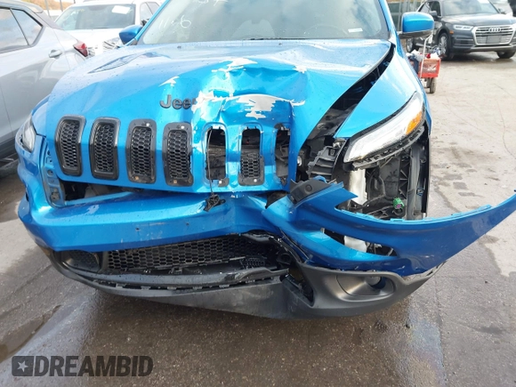 2018 Jeep Cherokee Limited with VIN 1C4PJMDXXJD515558, listed as a IAAI auction lot 40772264 with 171,347 mi miles. Bid and sale history available at carsss.com. Image 6.