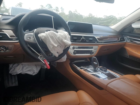 2022 BMW 7 Series 740i with VIN WBA7T2C06NCJ48203, listed as a Copart auction lot 54183325 with Not provided miles and Salvage title. Bid and sale history available at DreamBid. Image 8.