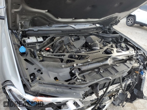 2021 BMW X5 M z VIN 5YMJU0C04M9F64315, wystawiony jako Copart lot #82029464 z przebiegiem Nie podano mil oraz Szkoda całkowita • Salvage title. Historia ofert i sprzedaży dostępna na DreamBid. Obrazek 12.