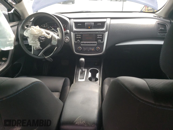 2017 Nissan Altima SR with VIN 1N4AL3AP1HC496077, listed as a Copart auction lot 71056064 with 47,953 mi miles and Salvage Title. Bid and sale history available at DreamBid. Image 8.