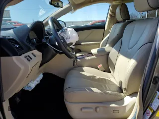 2014 Toyota Venza LE z VIN 4T3ZK3BB7EU066355, wystawiony jako Copart lot #47667445 z przebiegiem 107 859 mil mil oraz Szkoda całkowita • Salvage title. Historia ofert i sprzedaży dostępna na DreamBid. Obrazek 7.