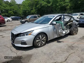 2021 Nissan Altima SV z VIN 1N4BL4DV0MN338297, wystawiony jako Copart lot #56859765 z przebiegiem 47 863 mil mil oraz Szkoda całkowita • Salvage title. Historia ofert i sprzedaży dostępna na DreamBid. Obrazek 1.