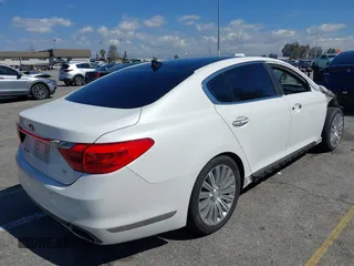 2015 Kia K900 Premium with VIN KNALU4D46F6027616, listed as a IAAI auction lot 41702945 with 70,392 mi miles. Bid and sale history available at carsss.com. Image 4.