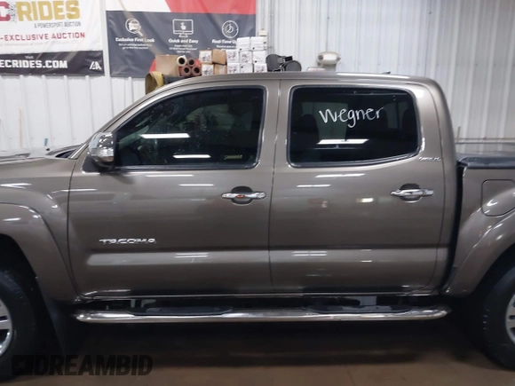 2014 Toyota Tacoma PreRunner with VIN 3TMJU4GNXEM164507, listed as a IAAI auction lot 42118984 with 183,101 mi miles and . Bid and sale history available at DreamBid. Image 15.