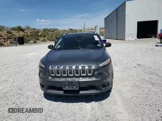 2016 Jeep Cherokee Latitude с VIN 1C4PJLCB3GW287223, выставлен на аукционе Copart как лот 60305005 с пробегом 167 434 миль миль и Списание • Salvage title. История ставок и продаж доступна на DreamBid. Изображение 14.