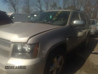 2008 Chevrolet Tahoe 3LT with VIN 1GNFC13028R218118, listed as a IAAI auction lot 41483170 with 250,687 mi miles and . Bid and sale history available at DreamBid. Image 2.