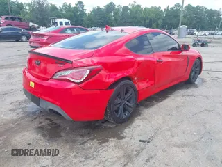 2011 Hyundai Genesis Coupe with VIN KMHHT6KD5BU060618, listed as a IAAI auction lot 42692857 with 131,540 mi miles and . Bid and sale history available at DreamBid. Image 4.