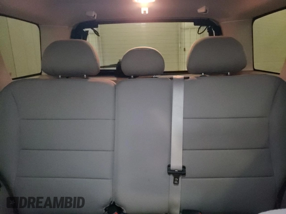 2010 Ford Escape XLT с VIN 1FMCU9DG9AKD32937, выставлен на аукционе Copart как лот 55406205 с пробегом 170 252 миль миль и Списание • Salvage title. История ставок и продаж доступна на DreamBid. Изображение 10.