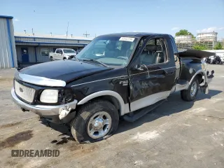 2001 Ford F-150 XL z VIN 2FTRX08L31CA21467, wystawiony jako Copart lot #62632734 z przebiegiem Nie podano mil oraz Nie do naprawy • Non repairable. Historia ofert i sprzedaży dostępna na DreamBid. Obrazek 1.