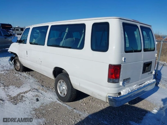 2012 Ford Econoline Wagon XL with VIN 1FBSS3BLXCDA01332, listed as a IAAI auction lot 38521947 with 1 mi miles. Bid and sale history available at carsss.com. Image 3.