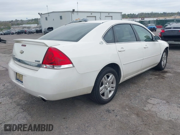 2008 Chevrolet Impala LT with VIN 2G1WC583689223425, listed as a IAAI auction lot 42079555 with 118,569 mi miles and . Bid and sale history available at DreamBid. Image 4.