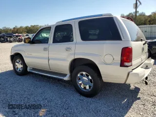 2005 Cadillac Escalade with VIN 1GYEC63N95R270512, listed as a Copart auction lot 77233714 with 120,722 mi miles and Salvage title. Bid and sale history available at DreamBid. Image 2.