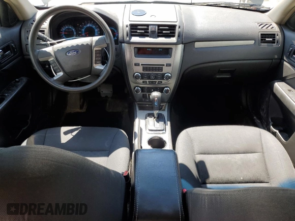 2012 Ford Fusion SE z VIN 3FAHP0HG8CR421796, wystawiony jako Copart lot #52534695 z przebiegiem 186 448 mil mil oraz Nie do naprawy • Non repairable. Historia ofert i sprzedaży dostępna na DreamBid. Obrazek 8.