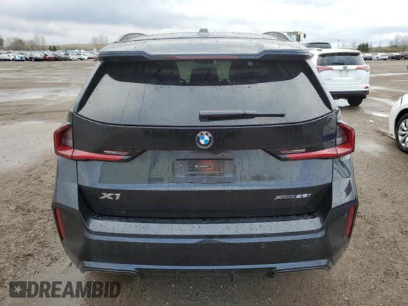 2024 BMW X1 xDrive28i with VIN WBX73EF04R5Z55137, listed as a Copart auction lot 53618405 with 5,160 mi miles and Clean title. Bid and sale history available at DreamBid. Image 6.