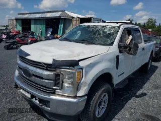 2017 Ford F-250 Lariat с VIN 1FT7W2BT5HEE76016, выставлен на аукционе Copart как лот 62360655 с пробегом 180 899 миль миль и Списание • Salvage title. История ставок и продаж доступна на DreamBid. Изображение 12.