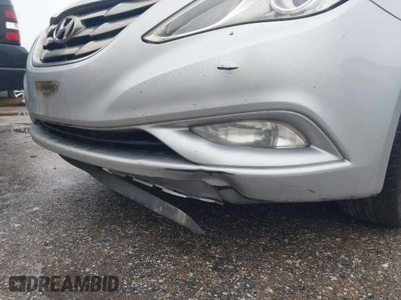 2011 Hyundai Sonata Limited with VIN 5NPEC4AB6BH295017, listed as a IAAI auction lot 41436827 with 179,204 mi miles and . Bid and sale history available at DreamBid. Image 13.