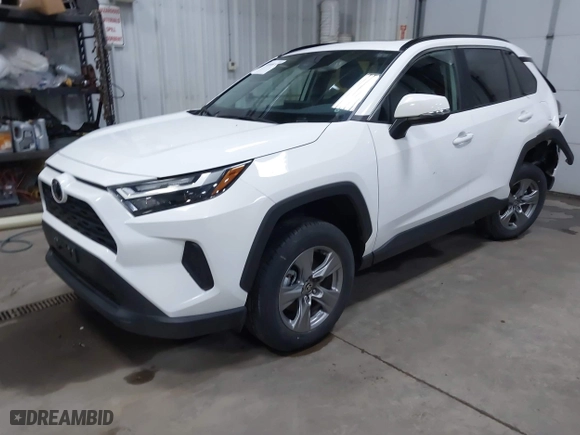 2024 Toyota RAV4 XLE with VIN 2T3P1RFV1RC454870, listed as a IAAI auction lot 41946835 with 7,191 mi miles. Bid and sale history available at carsss.com. Image 19.