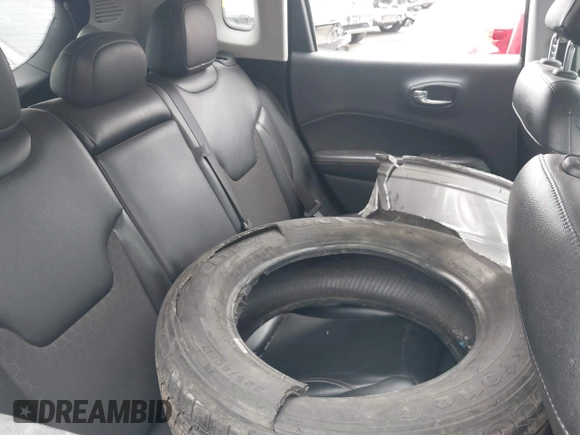 2020 Jeep Compass Latitude with VIN 3C4NJCBB8LT206001, listed as a IAAI auction lot 42352933 with 58,406 mi miles and . Bid and sale history available at DreamBid. Image 8.