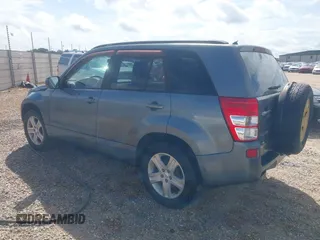 2006 Suzuki Grand Vitara Luxury with VIN JS3TE947864101994, listed as a IAAI auction lot 42755764 with 110,890 mi miles and . Bid and sale history available at DreamBid. Image 3.