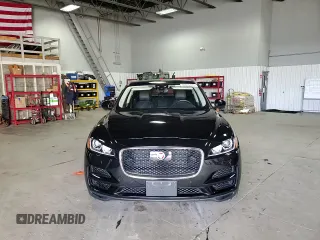 2019 Jaguar F-Pace 25t Prestige with VIN SADCK2FX0KA352021, listed as a Copart auction lot 50015475 with 69,786 mi miles and Salvage Title. Bid and sale history available at DreamBid. Image 12.