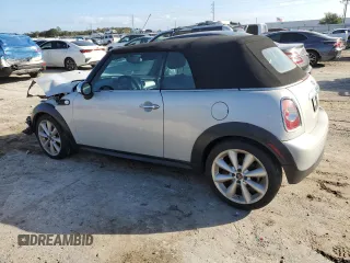 2015 MINI Convertible with VIN WMWZN3C50FT861992, listed as a Copart auction lot 84189754 with Not provided miles and Salvage title. Bid and sale history available at DreamBid. Image 2.
