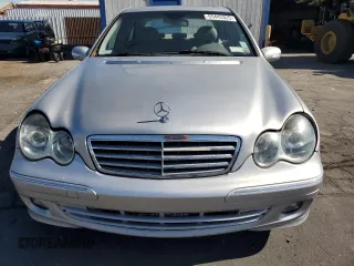 2005 Mercedes-Benz C 240 with VIN WDBRF81JX5F645284, listed as a Copart auction lot 55443325 with 133,627 mi miles and Salvage Title. Bid and sale history available at DreamBid. Image 5.