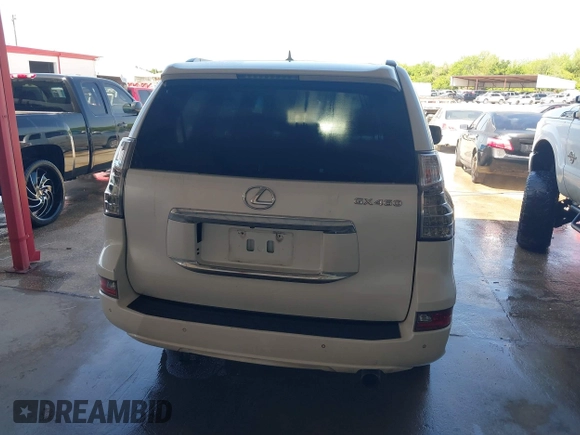 2015 Lexus GX 460 with VIN JTJBM7FX7F5116959, listed as a IAAI auction lot 41868186 with 249,402 mi miles and . Bid and sale history available at carsss.com. Image 16.