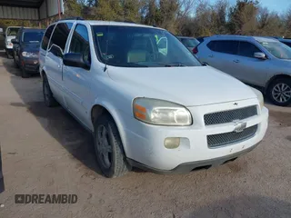 2006 Chevrolet Uplander LT w/1LT with VIN 1GNDV33L36D132737, listed as a IAAI auction lot 41326322 with 172,203 mi miles. Bid and sale history available at carsss.com. Image 1.