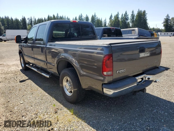 2003 Ford F-250 XL z VIN 1FTNW20P83ED87806, wystawiony jako Copart lot #60111895 z przebiegiem 107 949 mil mil oraz Czysty tytuł • Clean title. Historia ofert i sprzedaży dostępna na DreamBid. Obrazek 2.
