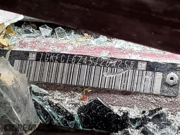 2005 GMC Yukon XL SLE with VIN 1GKEC16Z45J264255, listed as a Copart auction lot 84785944 with Not Provided miles and Salvage Title. Bid and sale history available at DreamBid. Image 14.