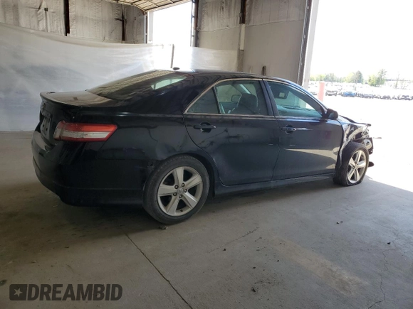 2010 Toyota Camry z VIN 4T1BF3EK7AU531690, wystawiony jako Copart lot #53103605 z przebiegiem 177 835 mil mil oraz Szkoda całkowita • Salvage title. Historia ofert i sprzedaży dostępna na DreamBid. Obrazek 3.