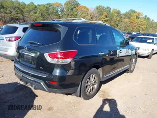 2016 Nissan Pathfinder S with VIN 5N1AR2MN6GC604779, listed as a IAAI auction lot 40990112 with 188,881 mi miles and . Bid and sale history available at DreamBid. Image 4.