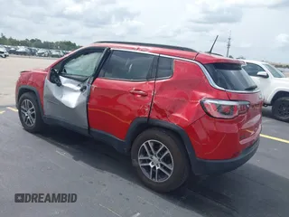 2019 Jeep Compass Latitude with VIN 3C4NJCBB8KT843811, listed as a IAAI auction lot 42442207 with 83,608 mi miles and . Bid and sale history available at DreamBid. Image 3.