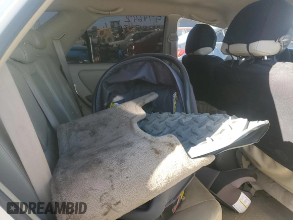 2001 Lexus RX 300 with VIN JTJGF10UX10083652, listed as a Copart auction lot 83531204 with 0 mi miles and Salvage Title. Bid and sale history available at carsss.com. Image 10.