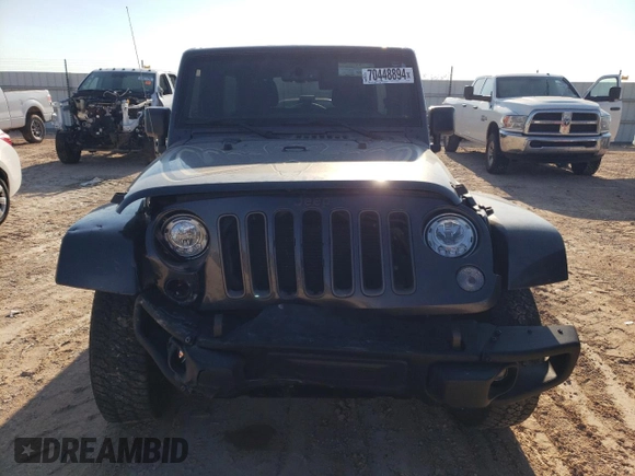 2018 Jeep Wrangler JK Unlimited Sport with VIN 1C4BJWDG8JL885080, listed as a Copart auction lot 70448894 with 26,801 mi miles and Salvage Title. Bid and sale history available at carsss.com. Image 5.